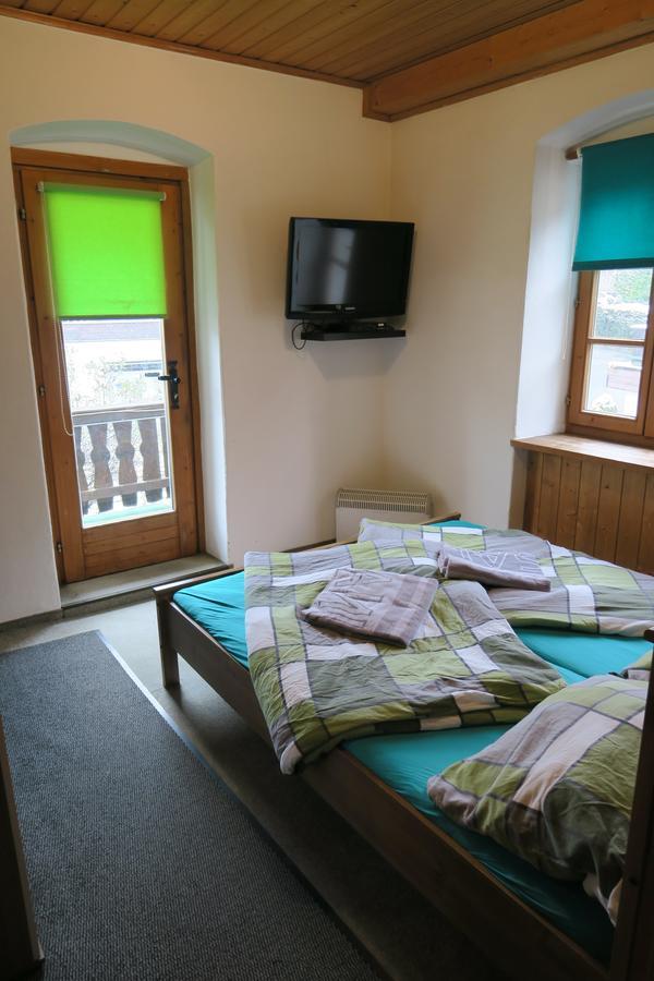 Snowbunnys Backpackers Hostel Kitzbuhel Bagian luar foto